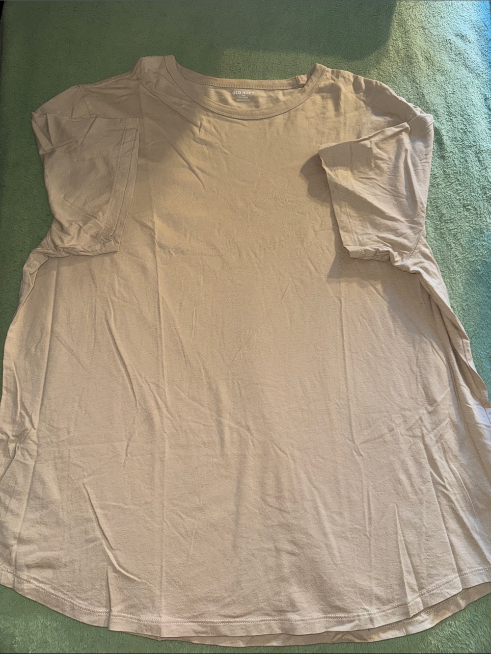 NWOT Old Navy “A Stone’s Throw” Tan Short-Sleeve Curved Hem Rib-Knit Crew Tee